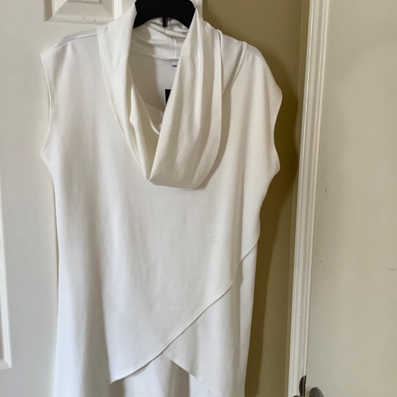 tunic - Picture 3 of 3